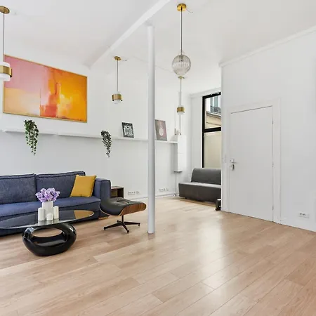 Prestigious 2br Near The Louvre Museum & Tuileries * 巴黎